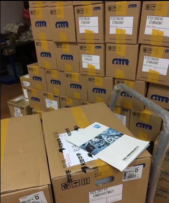 日精減速機型號F2S15N240-CTBR40NT回流焊設備...