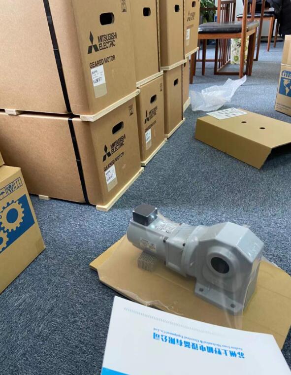 三菱減速機型號：GM-SHYP-RL-0.75KW-1/60