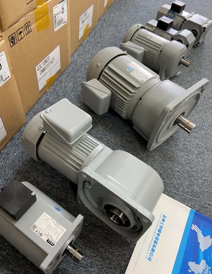 日精減速機型號FSM-25-200-T010A電壓200V